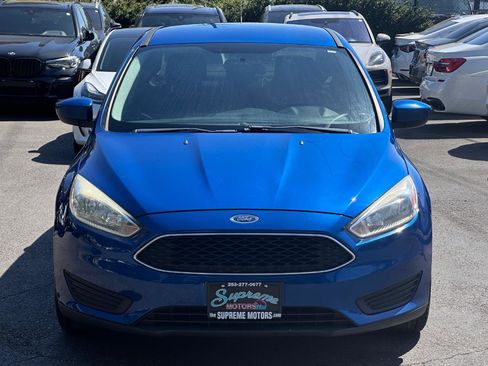 Used 2018 Ford Focus SE FWD image 11