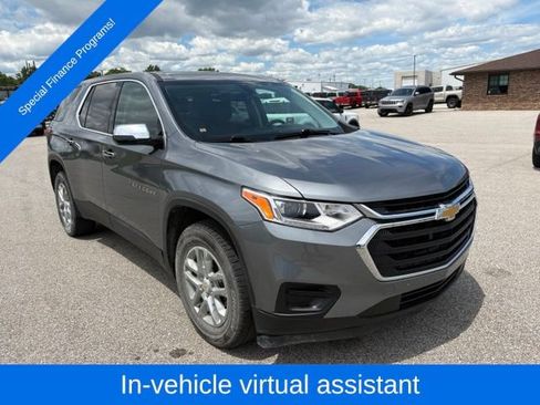 Used 2018 Chevrolet Traverse LS FWD image 9