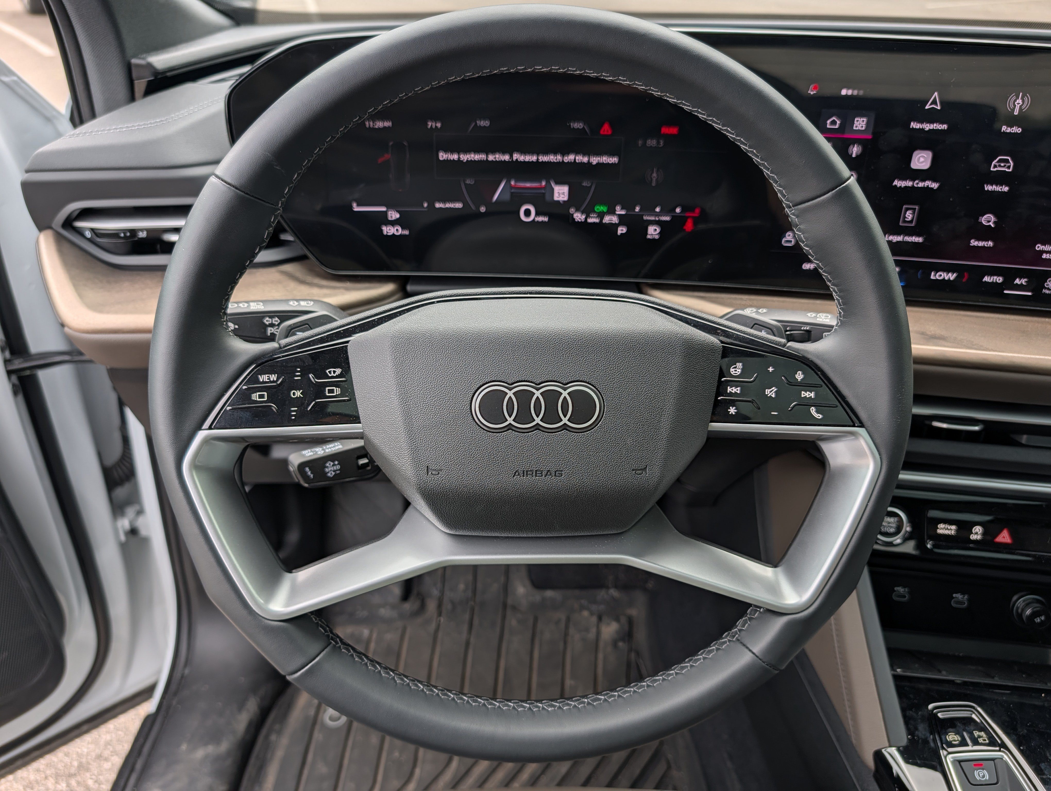 Used 2025 Audi Q5 Premium Plus w/ Premium Plus AWD/4WD image 30