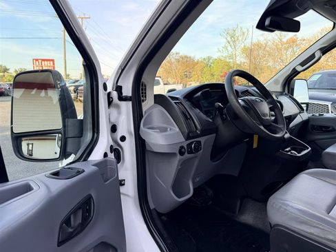 Used 2017 Ford Transit 250 148 Low Roof RWD image 15