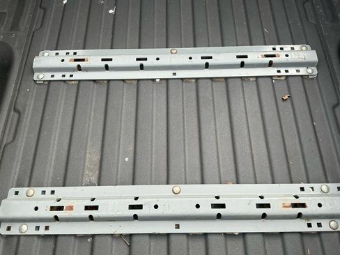 Used 2019 Chevrolet Silverado 2500 LT w/ Custom Sport Edition image 24