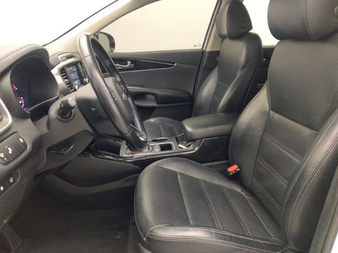 Used 2018 Kia Sorento EX FWD image 17