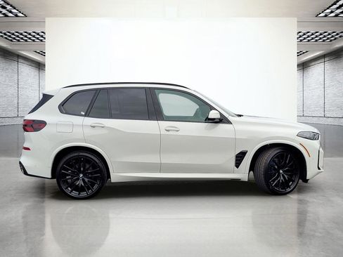 New 2026 BMW X5 xDrive40i w/ M Sport Package AWD/4WD image 5