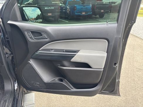 Used 2019 Chevrolet Colorado W/T w/ WT Convenience Package image 13