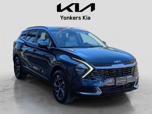 Certified 2023 Kia Sportage EX AWD/4WD image 4