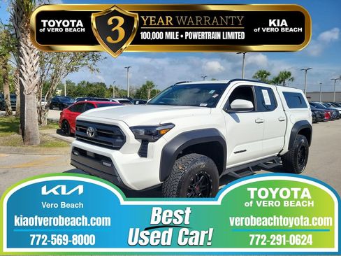 Used 2025 Toyota Tacoma SR5 AWD/4WD image 1