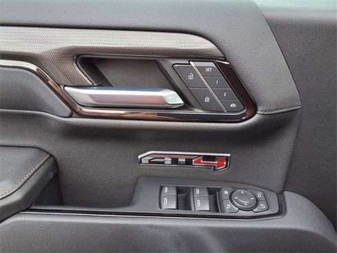 Used 2023 GMC Sierra 1500 AT4 w/ AT4 Premium Package image 44