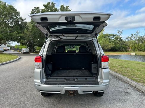 Used 2011 Toyota 4Runner Limited image 10