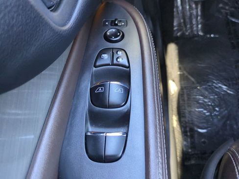 Used 2015 Nissan Murano SL FWD image 23