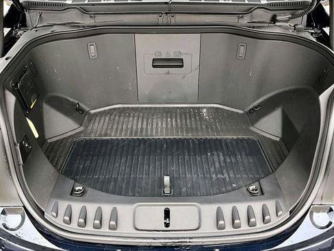 Used 2024 Ford F150 Lightning Lariat image 32