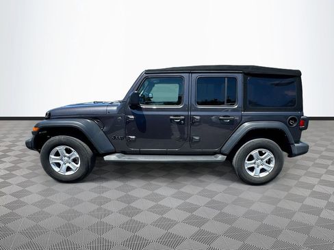 Used 2022 Jeep Wrangler Unlimited Sport AWD/4WD image 9