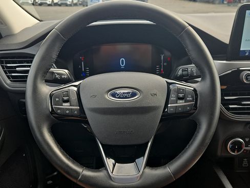 Certified 2024 Ford Escape Active AWD/4WD image 12