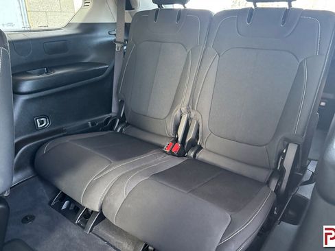 Used 2023 Jeep Grand Cherokee L Laredo w/ Trailer Tow Group (B) image 18