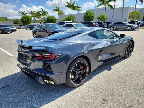 Used 2021 Chevrolet Corvette Stingray Coupe w/ Z51 Performance Package RWD image 6