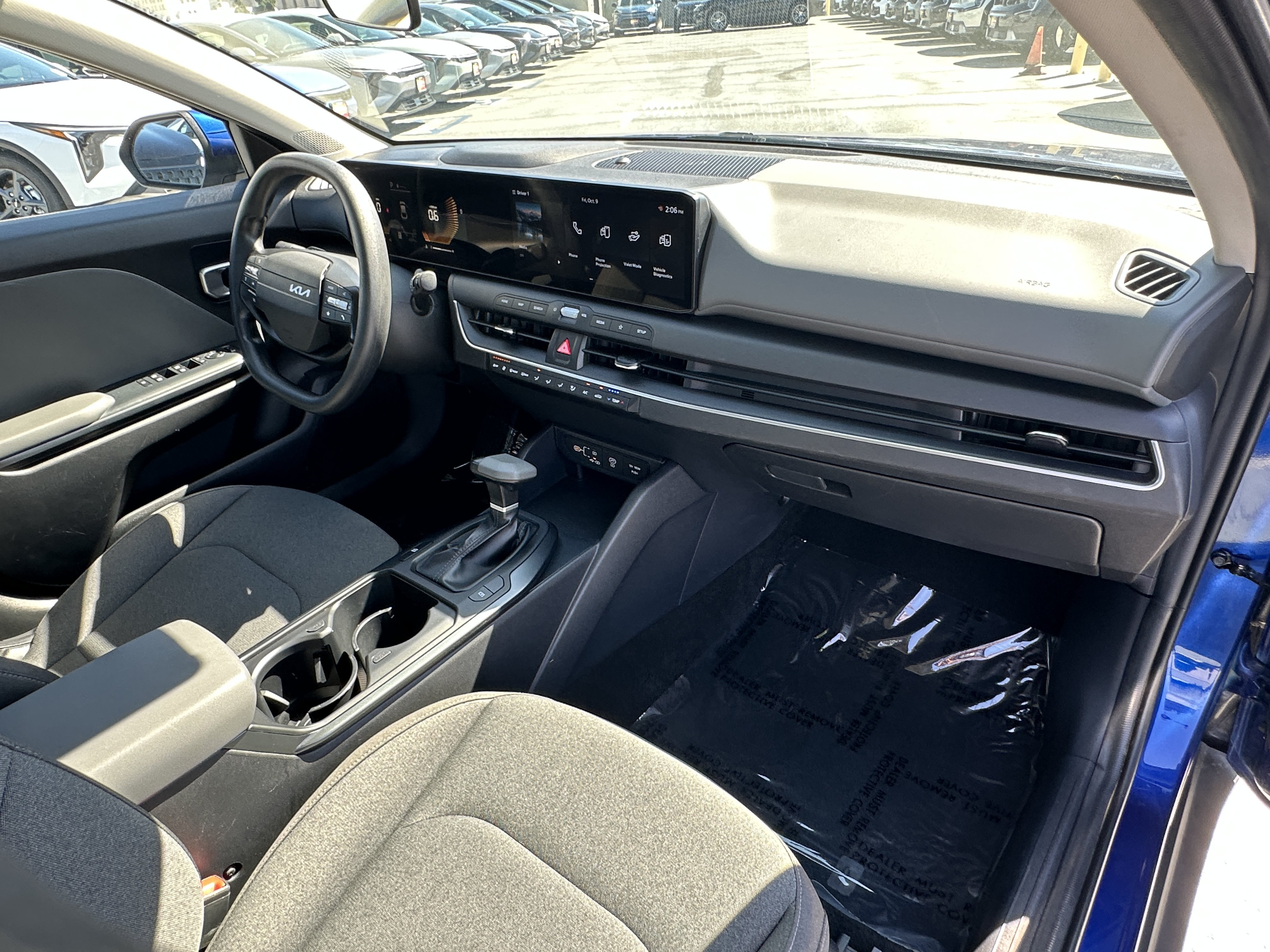 Used 2025 Kia K4 FWD image 15