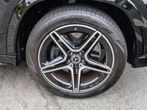 Used 2022 Mercedes-Benz GLS 450 4MATIC image 12