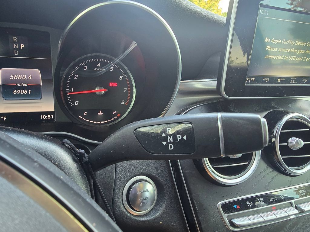 Used 2019 Mercedes-Benz GLC 300 4MATIC image 28