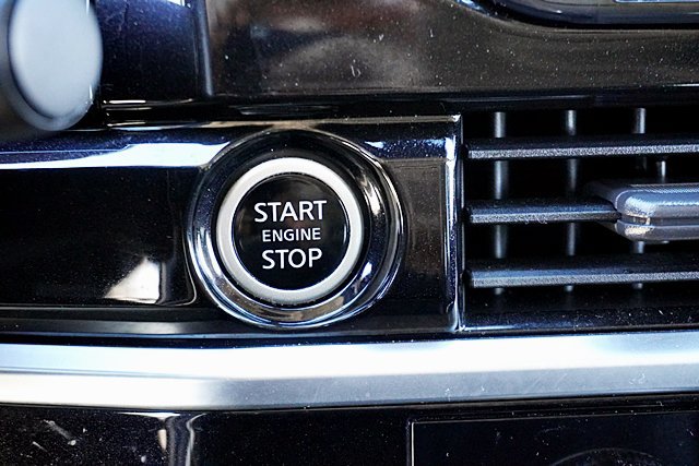 Used 2022 Nissan Pathfinder SL w/ SL Premium Package FWD image 45