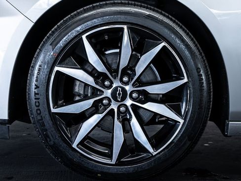 Used 2020 Chevrolet Malibu RS image 17