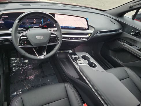 New 2026 Cadillac Lyriq Sport image 19