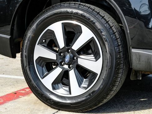 Used 2018 Subaru Forester 2.5i Premium image 62