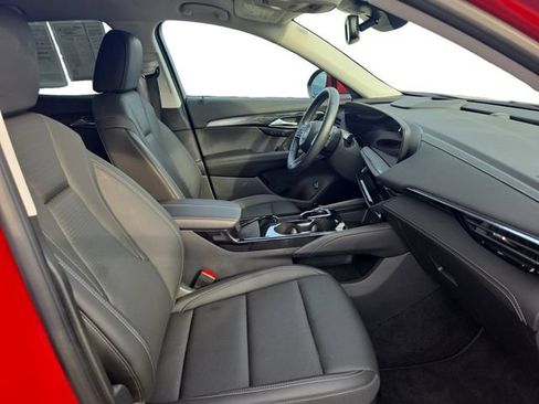 Used 2025 Buick Envision Preferred AWD/4WD image 17