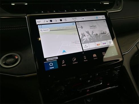 New 2025 Jeep Grand Cherokee L Overland w/ Trailer Tow Package image 36