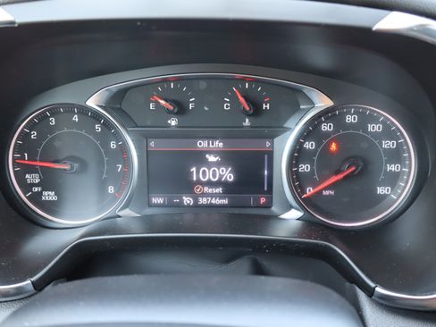 Used 2025 Chevrolet Blazer LT w/ Midnight/Sport Edition FWD image 23
