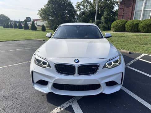 Used 2018 BMW M2 RWD image 13