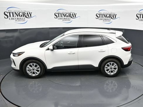 Used 2023 Ford Escape Active w/ Tech Pack #2 FWD image 21