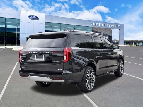 Used 2025 Ford Expedition Max Platinum w/ Platinum Ultimate Package image 4