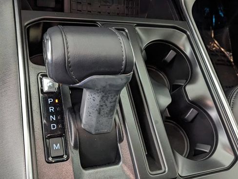Certified 2025 Ford F150 Platinum w/ FX4 Off-Road Package AWD/4WD image 32