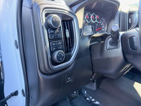 Used 2021 Chevrolet Silverado 1500 RST w/ Z71 Off-Road Package image 30