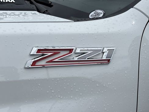 Used 2023 Chevrolet Silverado 2500 LT w/ Convenience Package AWD/4WD image 14