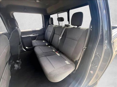 Used 2017 Ford F150 XLT w/ Equipment Group 302A Luxury AWD/4WD image 26