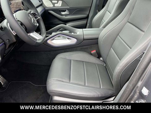 New 2025 Mercedes-Benz GLS 450 4MATIC image 22