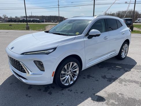 New 2026 Buick Envision Avenir image 3