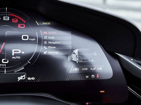 Used 2024 Ferrari SF90 Spider image 73