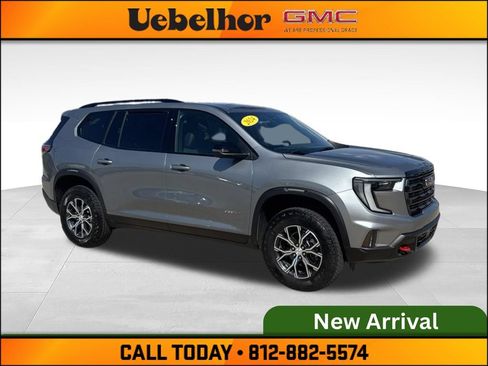 Used 2024 GMC Acadia AT4 AWD/4WD image 4