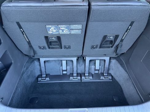 New 2026 Kia Carnival SX image 11