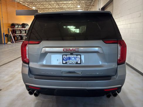Used 2024 GMC Yukon XL Denali AWD/4WD image 47