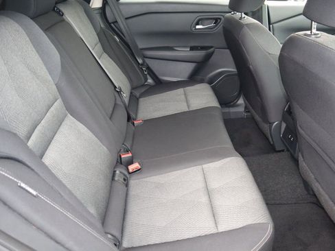 Certified 2025 Nissan Rogue SV AWD/4WD image 25