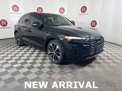 Used 2023 Audi SQ5 Premium Plus w/ Premium Plus Package image 1