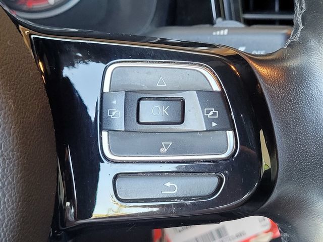 Used 2018 Volkswagen Beetle 2.0T S FWD image 30