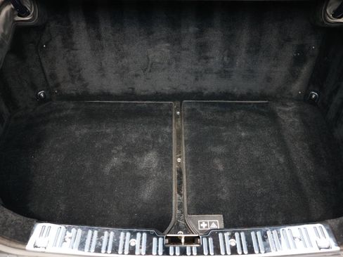 Used 2006 Rolls-Royce Phantom Sedan RWD image 26