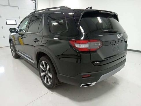 Used 2024 Honda Pilot Elite image 5