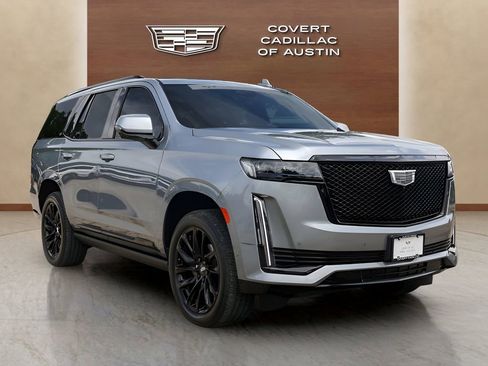 Certified 2024 Cadillac Escalade Sport w/ LPO, ONYX Package image 6