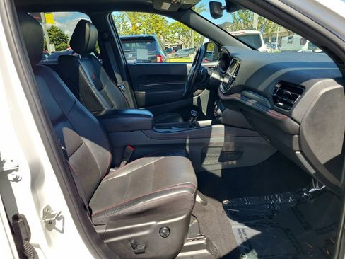 Certified 2024 Dodge Durango GT RWD image 18