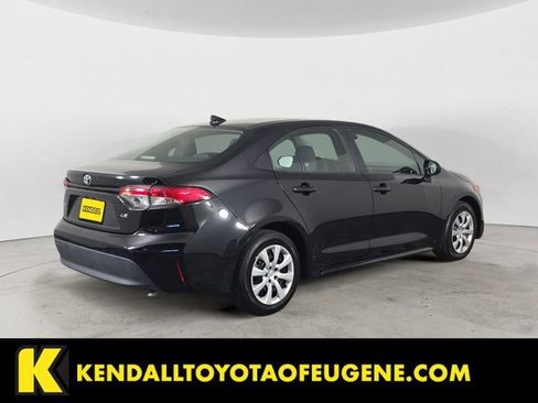 Used 2024 Toyota Corolla LE FWD image 5
