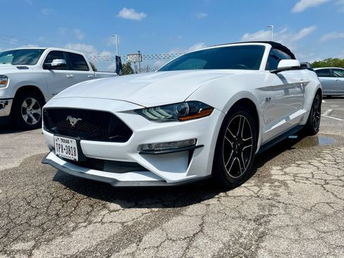 Used 2020 Ford Mustang GT Premium w/ Equipment Group 401A RWD image 4